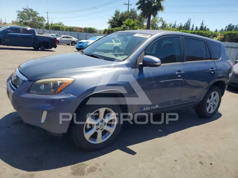 2012 Toyota RAV4 фото