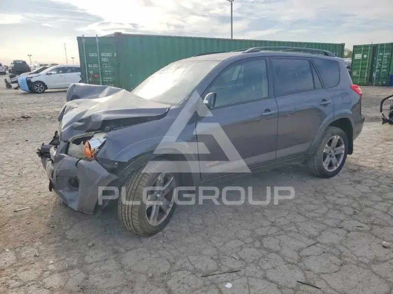 2012 Toyota RAV4 фото
