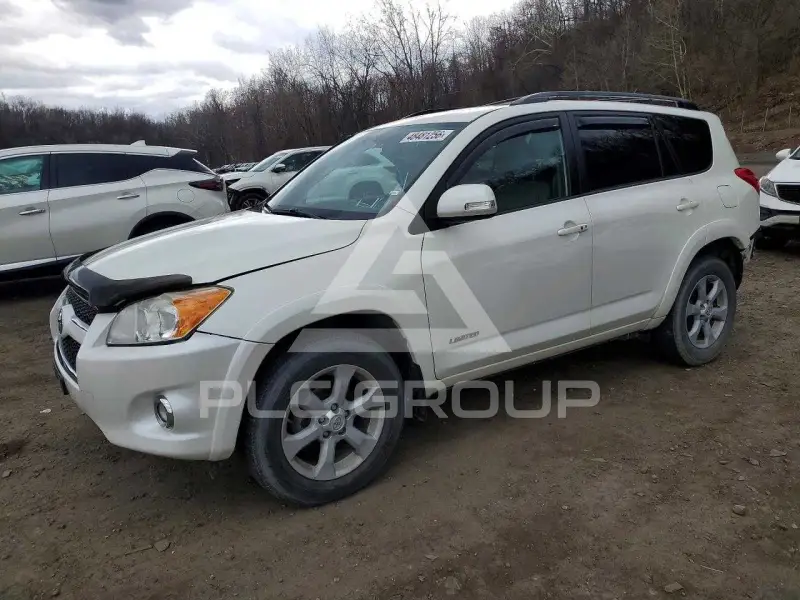 2012 Toyota RAV4 фото