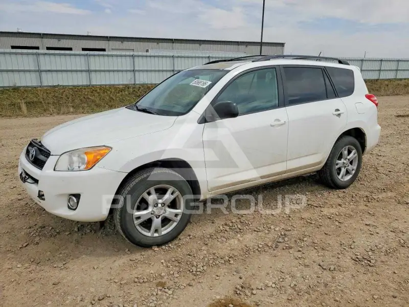 2012 Toyota RAV4 photo