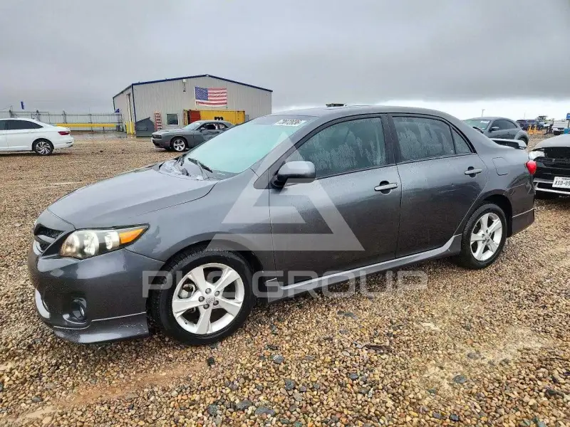 2012 Toyota COROLLA photo