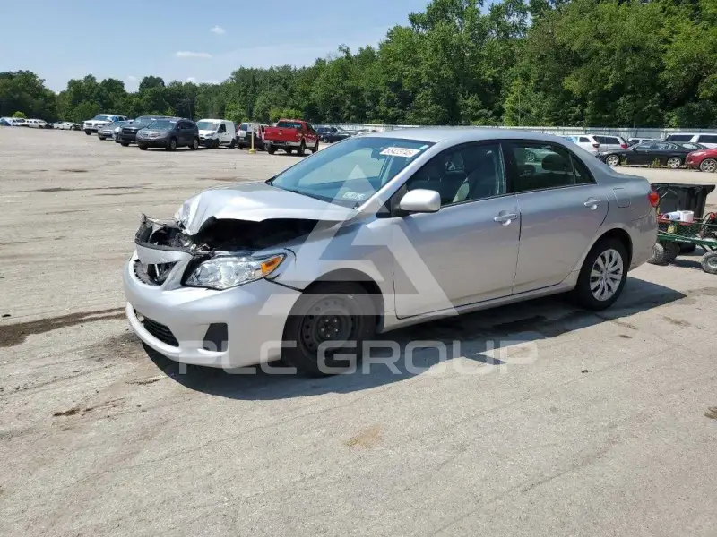 2012 Toyota COROLLA photo
