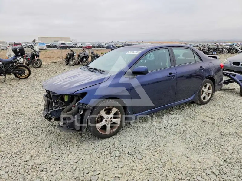 2012 Toyota COROLLA фото