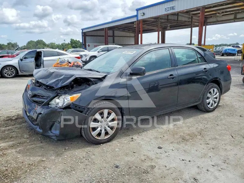 2012 Toyota COROLLA фото