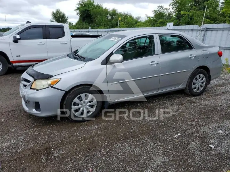 2012 Toyota COROLLA photo