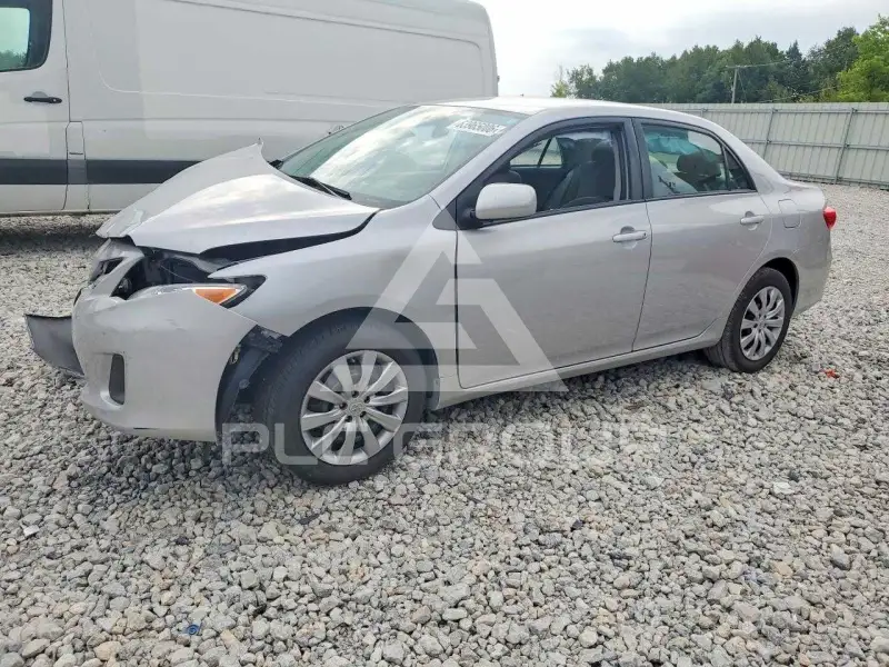 2012 Toyota COROLLA фото