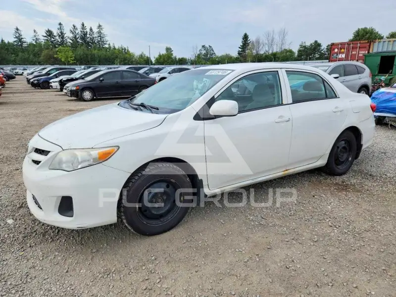 2012 Toyota COROLLA фото