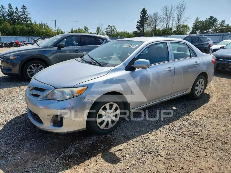 2012 Toyota COROLLA фото