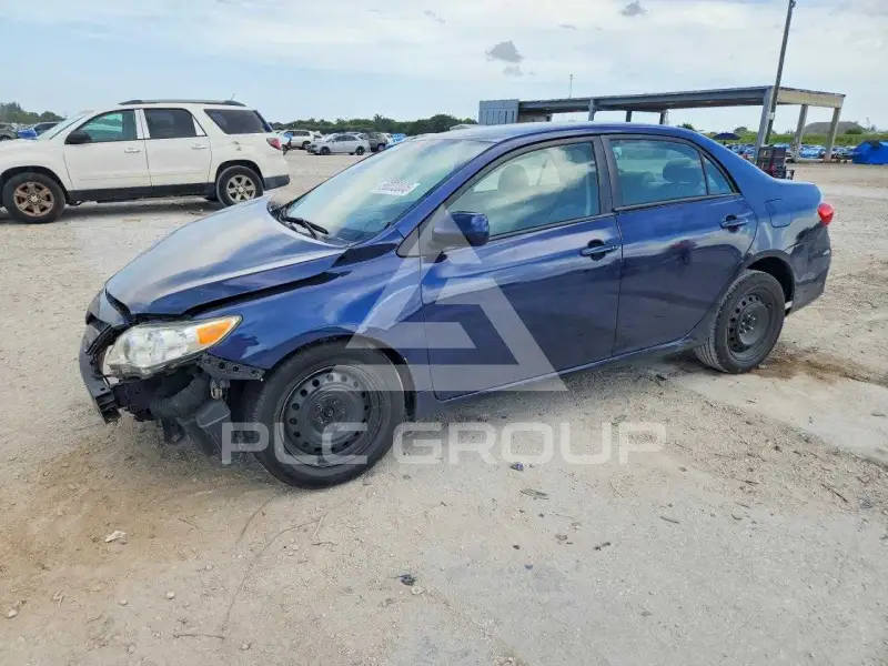 2012 Toyota COROLLA photo