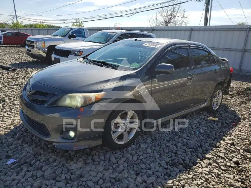 2012 Toyota COROLLA фото