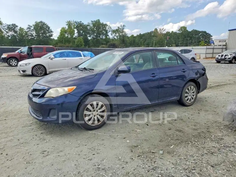 2012 Toyota COROLLA фото