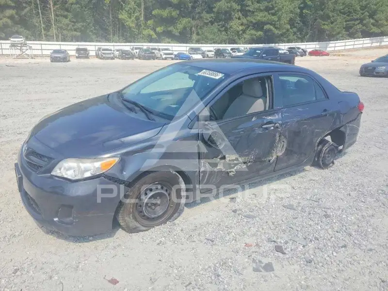 2012 Toyota COROLLA фото