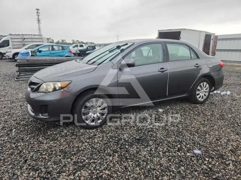 2012 Toyota COROLLA фото