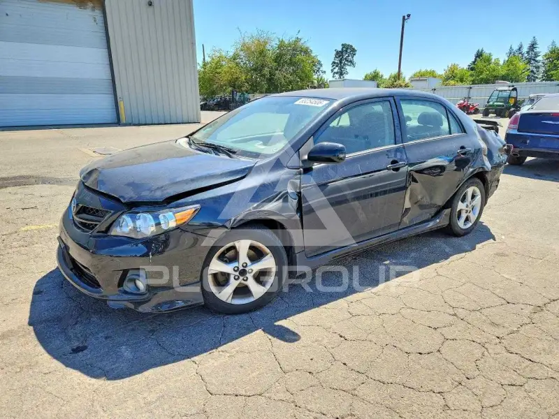 2012 Toyota COROLLA фото