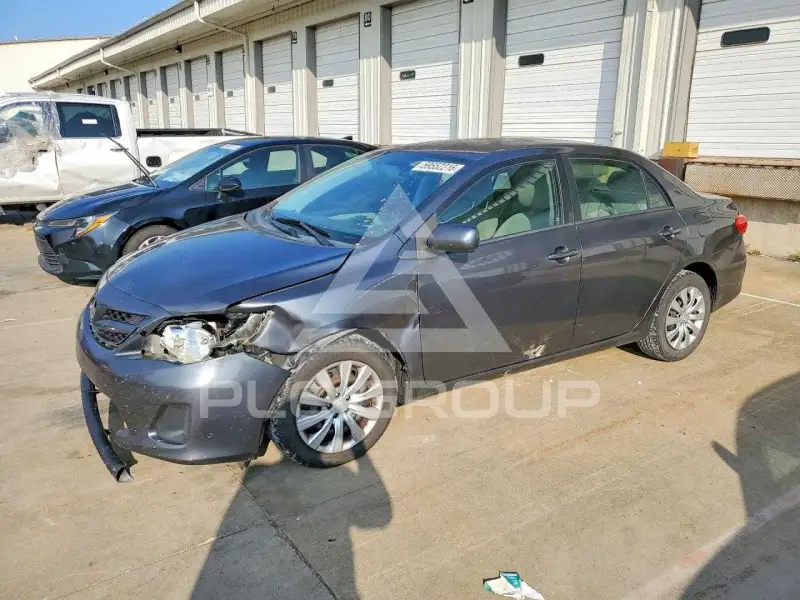 2012 Toyota COROLLA фото