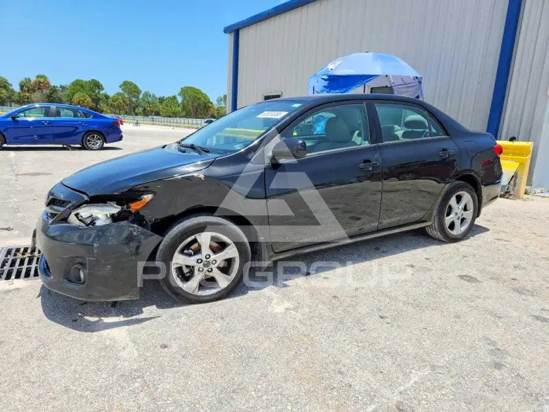 2012 Toyota COROLLA photo