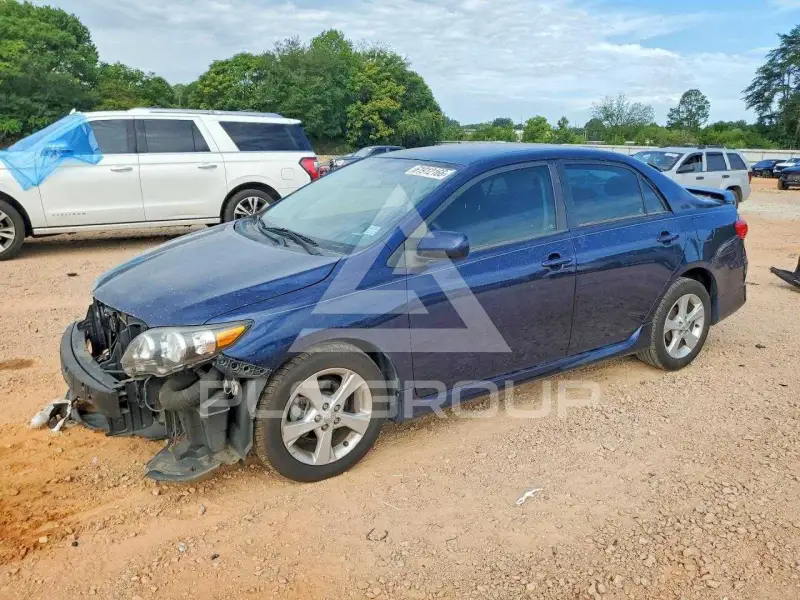 2012 Toyota COROLLA фото