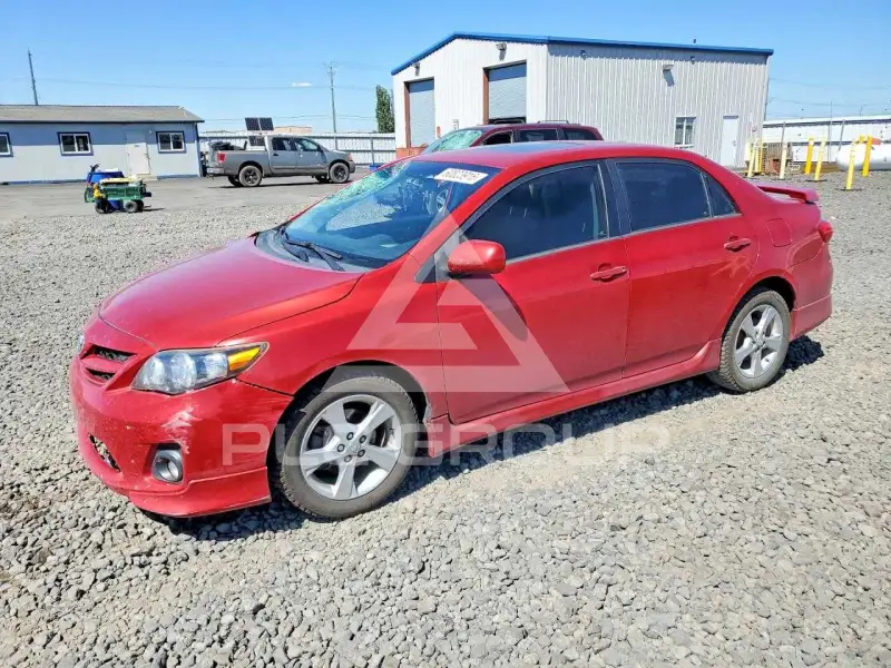 2012 Toyota COROLLA фото