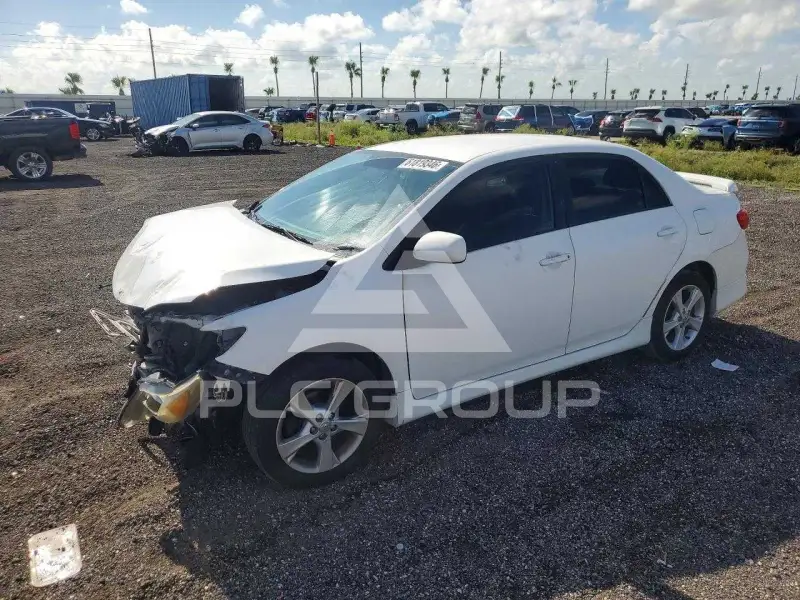 2012 Toyota COROLLA photo