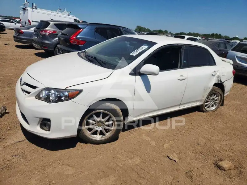 2012 Toyota COROLLA photo