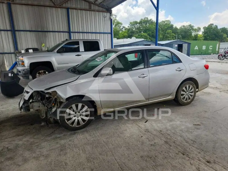 2012 Toyota COROLLA photo