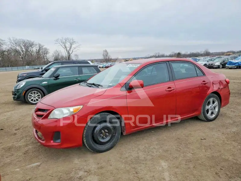 2012 Toyota COROLLA фото