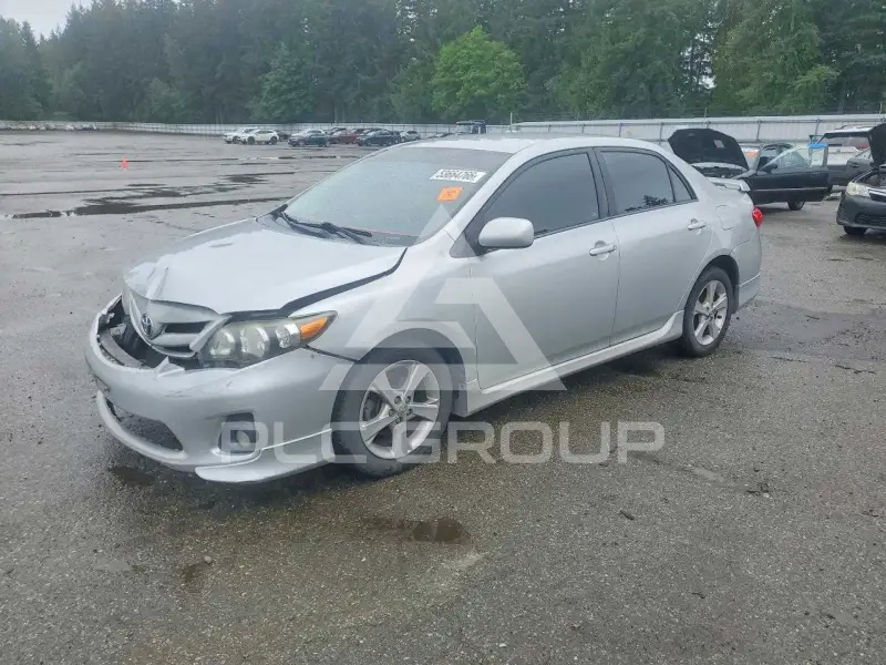 2012 Toyota COROLLA фото