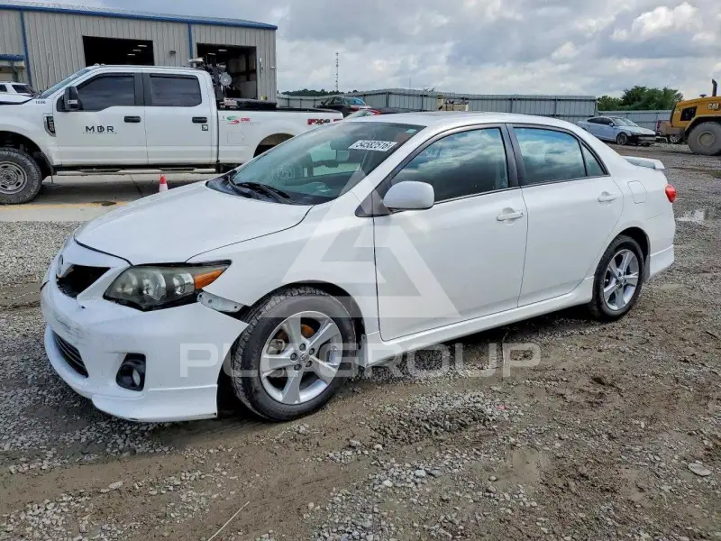 2012 Toyota COROLLA фото