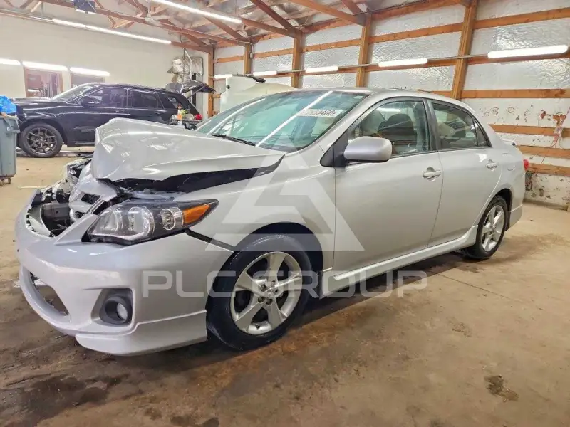 2012 Toyota COROLLA фото