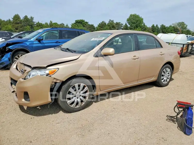 2012 Toyota COROLLA фото
