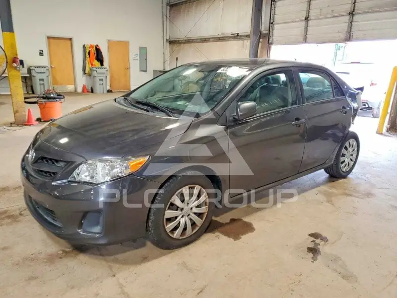 2012 Toyota COROLLA фото