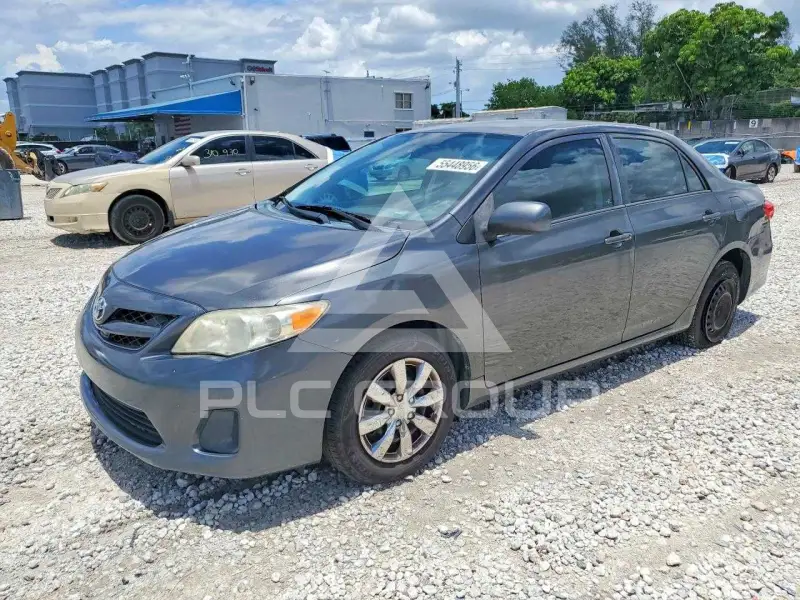 2012 Toyota COROLLA фото