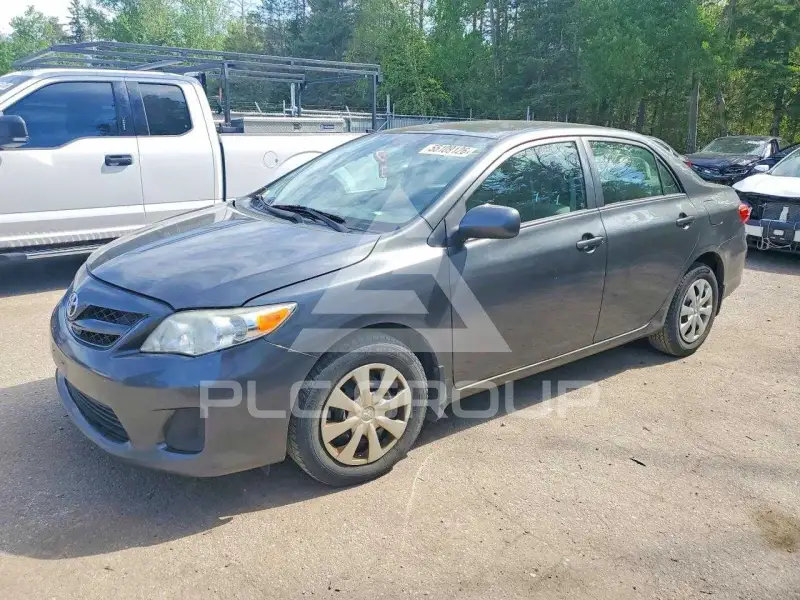 2012 Toyota COROLLA фото