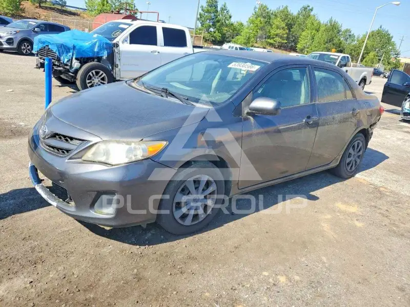 2012 Toyota COROLLA фото