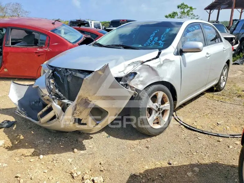 2012 Toyota COROLLA photo