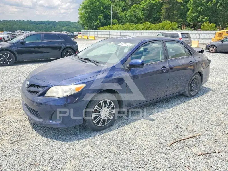 2012 Toyota COROLLA фото