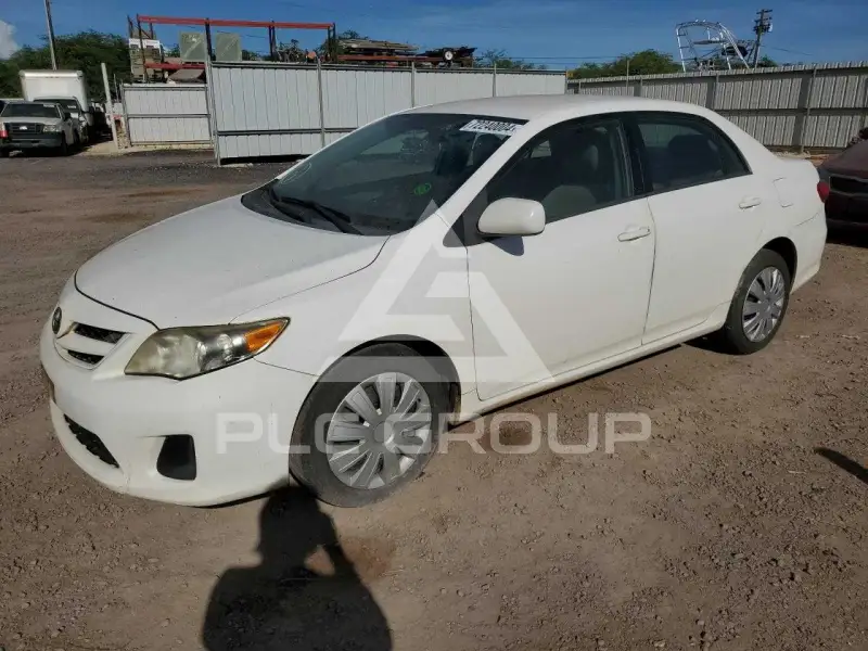 2012 Toyota COROLLA фото