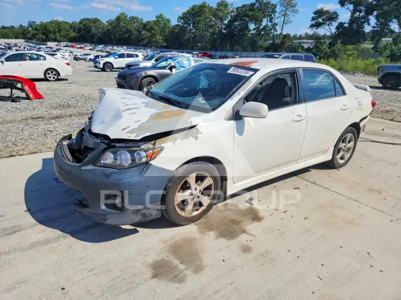 2012 Toyota COROLLA фото