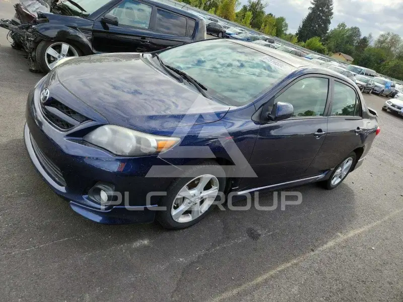2012 Toyota COROLLA фото