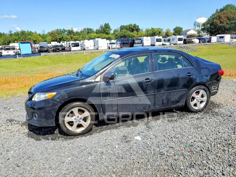 2012 Toyota COROLLA photo