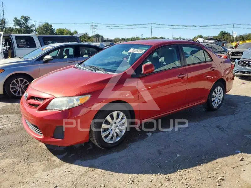 2012 Toyota COROLLA фото