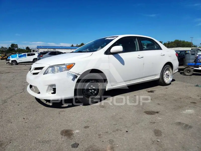 2012 Toyota COROLLA photo