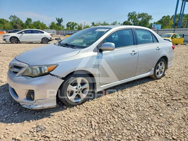 2012 Toyota COROLLA фото