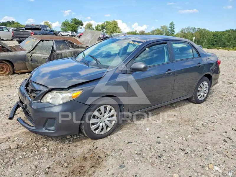 2012 Toyota COROLLA фото
