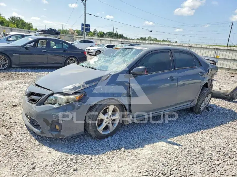 2012 Toyota COROLLA фото