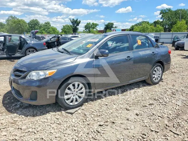 2012 Toyota COROLLA фото