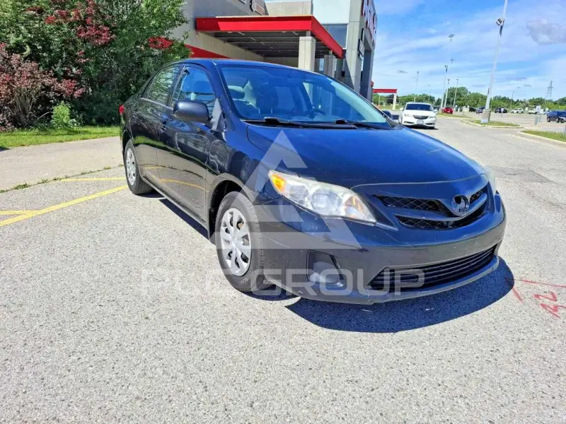 2012 Toyota COROLLA фото