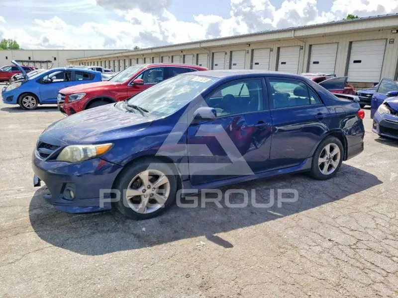 2012 Toyota COROLLA фото