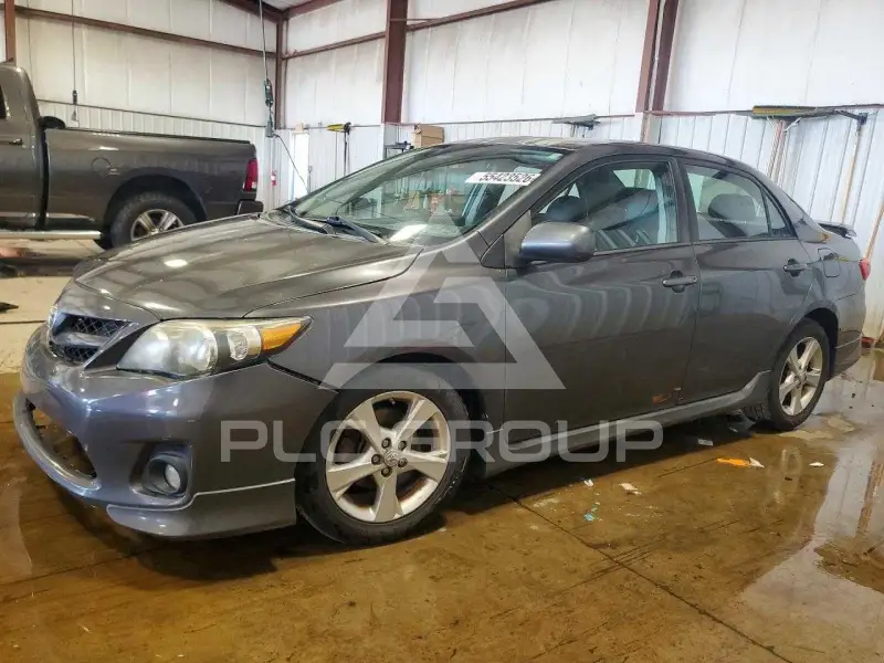 2012 Toyota COROLLA фото