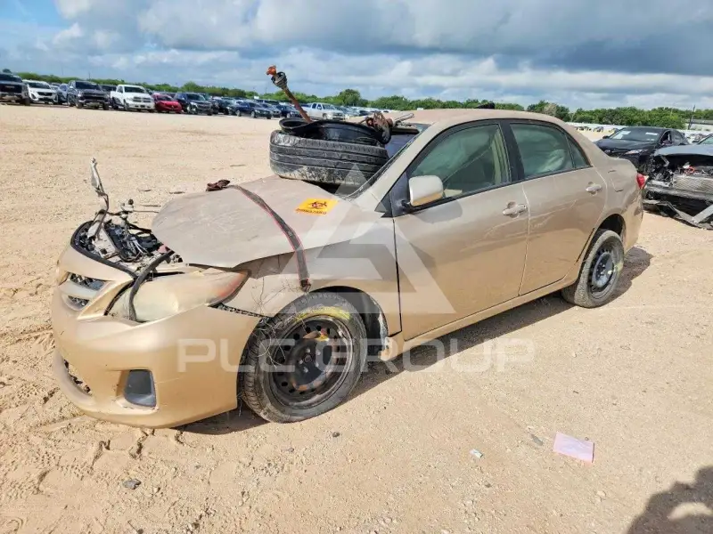 2012 Toyota COROLLA photo